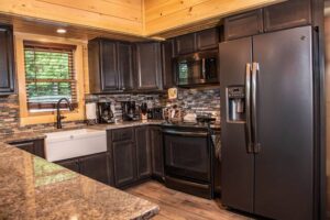 kitchen at Black Bear Getaway cabin